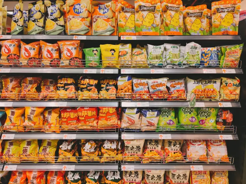 重庆追剧零食清单:2024年网红小吃与进口食品选购指南正文配图 2